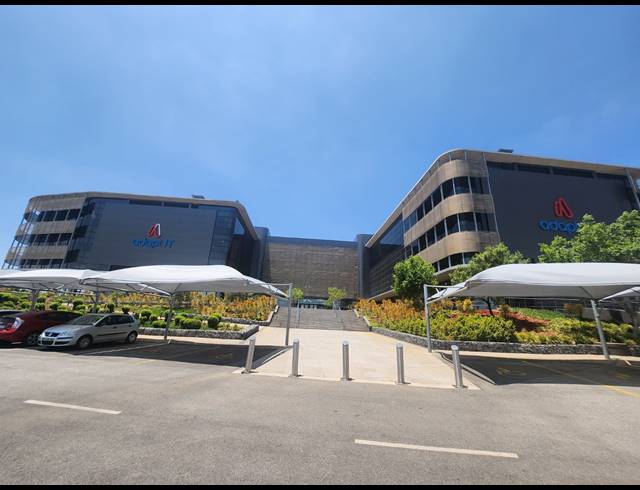 2,495M² OFFICE TO LET IN NOORDWYK